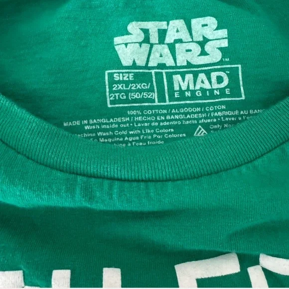 🎄Star Wars “Merry Force Be With You” Baby Yoda Christmas T-Shirt Size 2XL - Picture 3 of 4